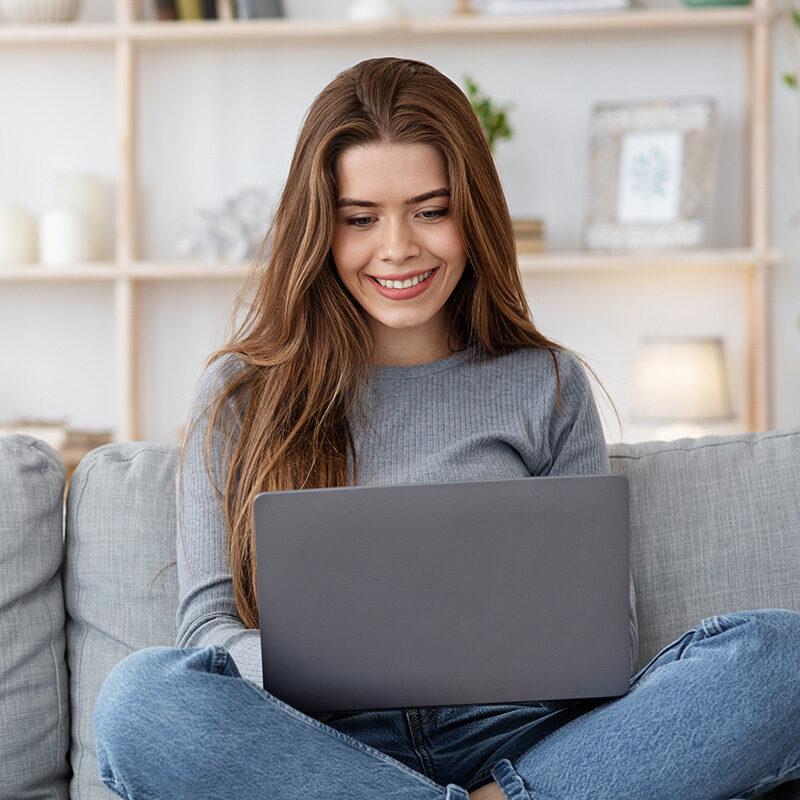 smiling-young-woman-on-internet